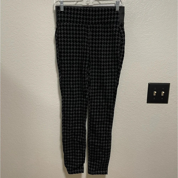 One5One High Waist Pull On Textured Houndstooth Leggings SMALL - Picture 1 of 5